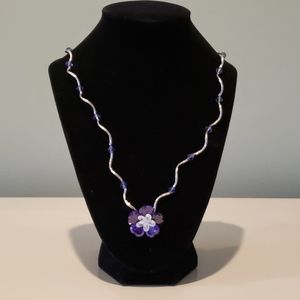 Flower necklace